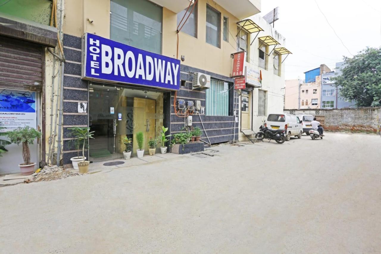 Hotel Broadway Near Delhi Airport Nuova Delhi Esterno foto