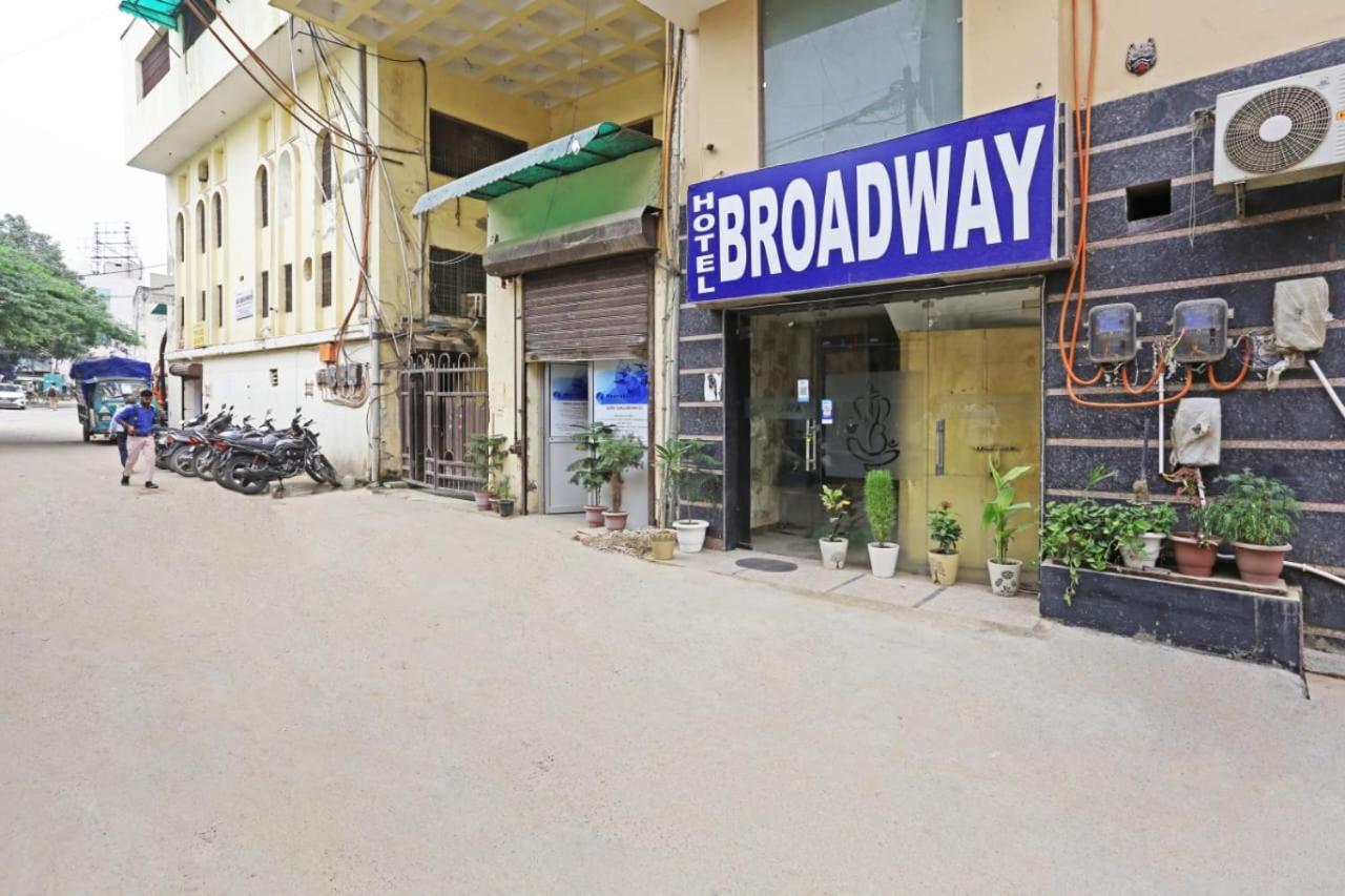 Hotel Broadway Near Delhi Airport Nuova Delhi Esterno foto